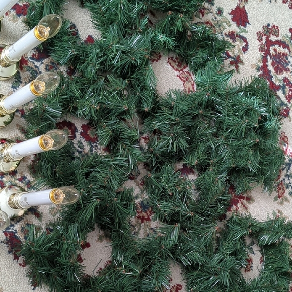 Gold and White Candle Lamp with Green Garland - Picture 3 of 4